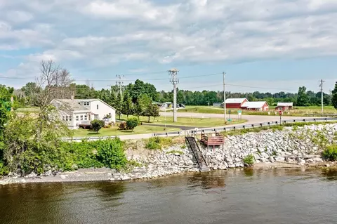 View/Area - 423 E Alburgh Rd, Alburgh, VT 05440 photo 1 of 6