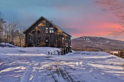 348 Turtle Hill Rd, Ludlow, VT 05149