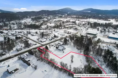 North Main Street, Lancaster, NH 03584