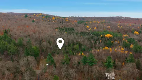 230 Taylor Valley Rd, Strafford, VT 05072