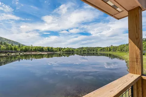 968 Mount Moosilauke Hwy, Wentworth, NH 03282
