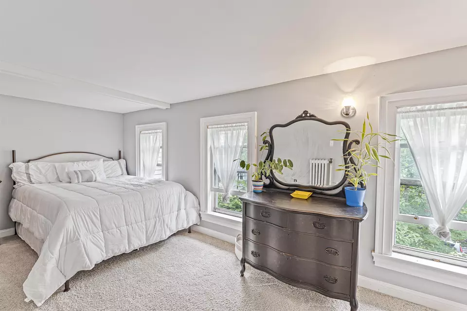Bedroom - 23 Mount Vernon St, Somersworth, NH 03878 photo 3 of 5