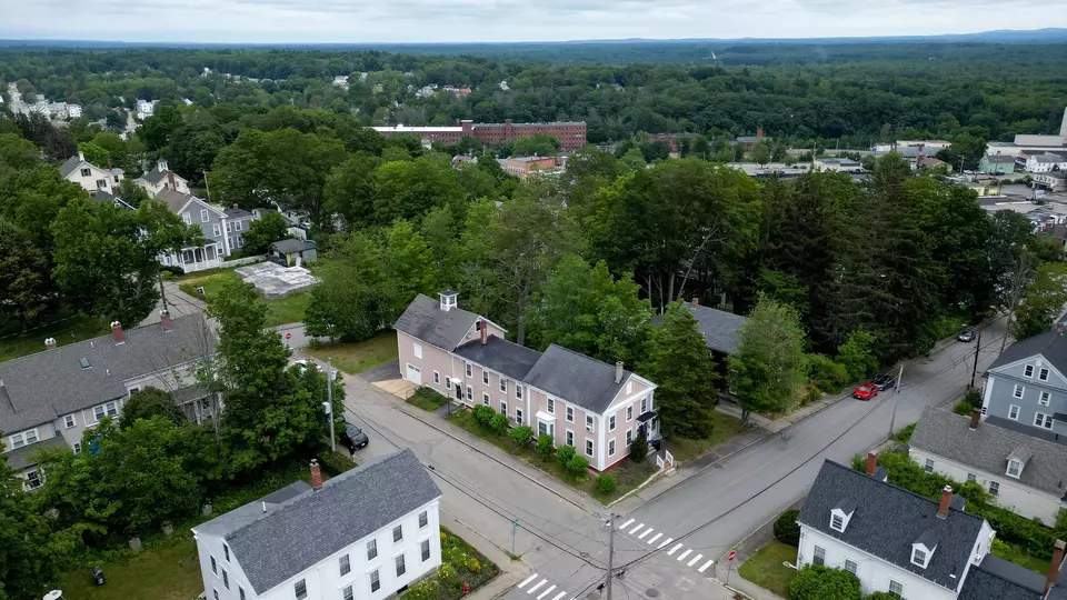 View/Area - 23 Mount Vernon St, Somersworth, NH 03878 photo 1 of 3