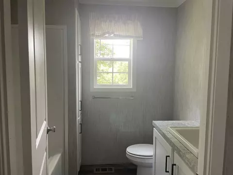 34 Addison Dr, Berlin, VT 05602 photo 10