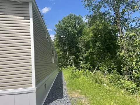 34 Addison Dr, Berlin, VT 05602 photo 4