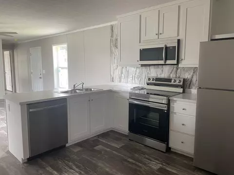 66 Addison Dr, Berlin, VT 05602