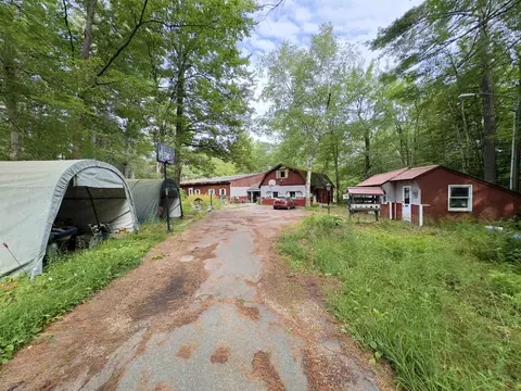 10 Sun Cliff Dr, Rindge, NH 03461