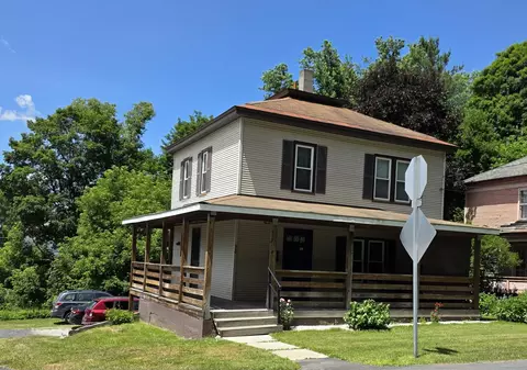 98 Merchant St, Barre, VT 05641
