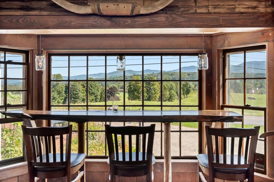 Dining - 14 Barrows Rd, Stowe, VT 05672 photo 13 of 15