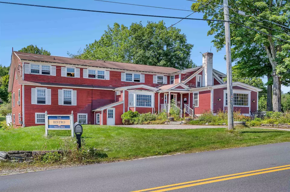 Exterior - 14 Barrows Rd, Stowe, VT 05672 photo 2 of 11