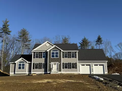 34 Bels Way, Newton, NH 03865