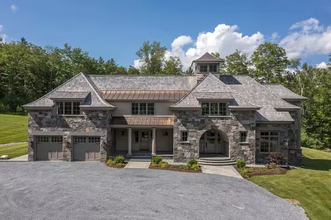 551 W Fields Rd, Manchester, VT 05254