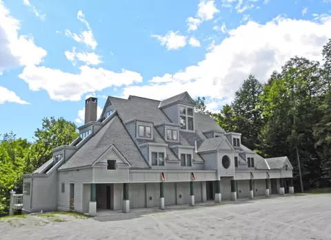 117 Ledgewood Rd #F3 W/F4 GARAGE, Ludlow, VT 05149