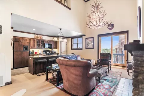 43 Middle Ridge Rd # 415, South Londonderry, VT 05155