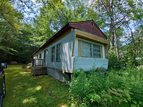 552 Route 103 Rd, Sunapee, NH 03782