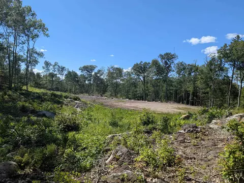 0 Old Hinsdale Rd, Winchester, NH 03470