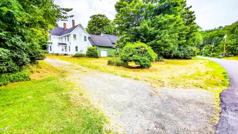 77 Grafton St, Lisbon, NH 03585