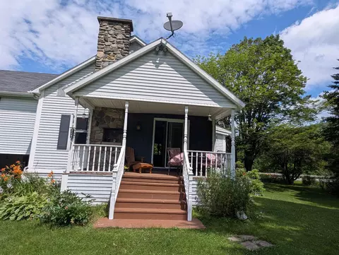 Exterior - 3212 Vt Route 114 E, Norton, VT 05907 photo 5 of 16