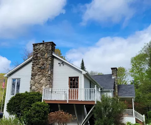 Exterior - 3212 Vt Route 114 E, Norton, VT 05907 photo 6 of 16