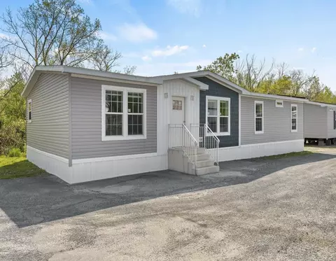 16 Okane Cir, Bethlehem, NH 03574