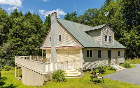 337 Old Keene Rd, Walpole, NH 03608