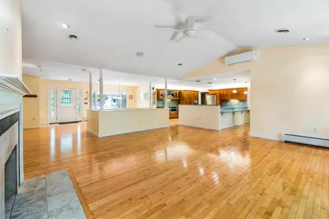 Living - 8 Sandy Brae Brae, Grantham, NH 03753 photo 3 of 3