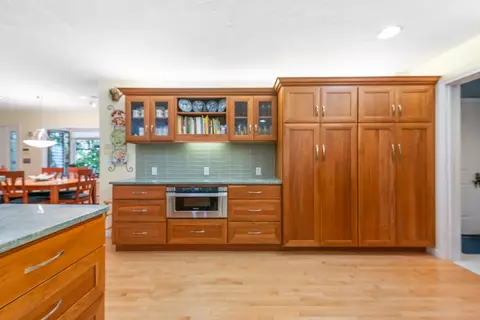 Kitchen - 8 Sandy Brae Brae, Grantham, NH 03753 photo 4 of 6