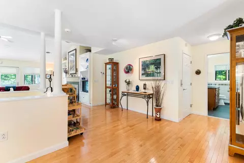 Entry Way - 8 Sandy Brae Brae, Grantham, NH 03753 photo 1 of 3