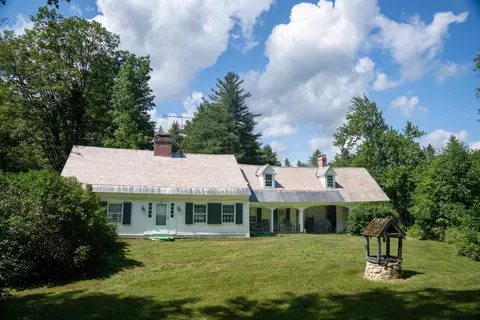 341 Under The Mountain Rd, Londonderry, VT 05155