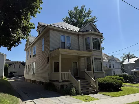 335-337 Pearl St, Burlington, VT 05401
