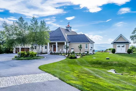 23 Valley View Rd, Winhall, VT 05340