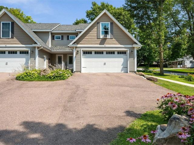 91 Messenger St, Saint Albans, VT 05478 | MLS# 5054430 | 45 Photos - Movoto