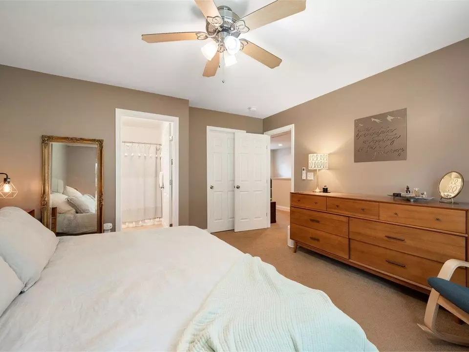 Bedroom - 91 Messenger St, Saint Albans, VT 05478 photo 2 of 5