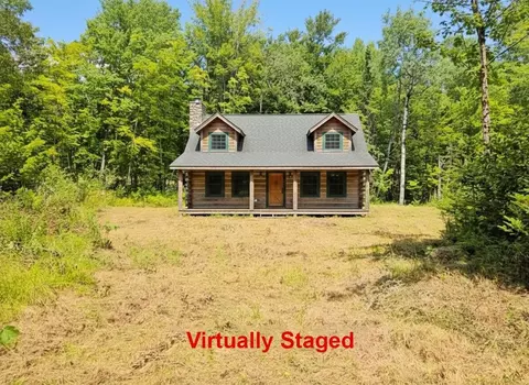 337 Lakeview Ln, Elmore, VT 05680