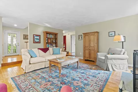 Living - 9 Baldwin Ln, Bedford, NH 03110 photo 1 of 3