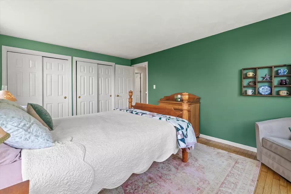 Bedroom - 9 Baldwin Ln, Bedford, NH 03110 photo 7 of 9