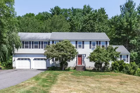 4 Elijah Hill Ln, Londonderry, NH 03053