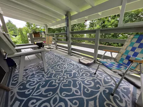 32 Plain St, Barre, VT 05641
