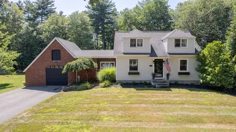 36 Brown Rd, Hampton Falls, NH 03844