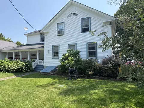 Exterior - 283 N End Rd E, North Hero, VT 05474 photo 10 of 25