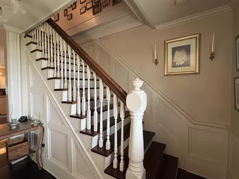 Entry Way - 283 N End Rd E, North Hero, VT 05474 photo 1 of 4