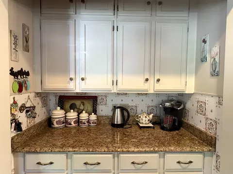 Kitchen - 283 N End Rd E, North Hero, VT 05474 photo 3 of 4