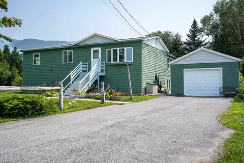 22 Carlen St, Manchester, VT 05255