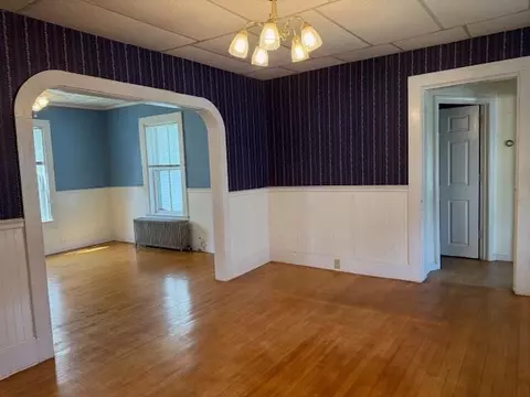 28 Hamilton Pl, Richford, VT 05476