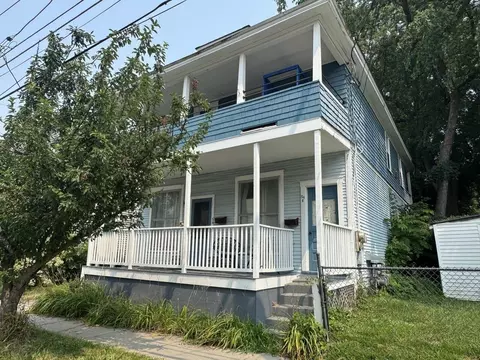54 Hayward St, Burlington, VT 05401