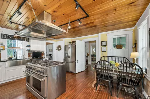 Kitchen - 288 N River Rd, Epping, NH 03042 photo 2 of 4