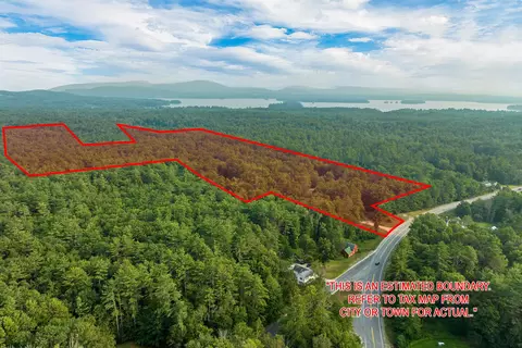 883 Center St, Wolfeboro, NH 03894 photo 15