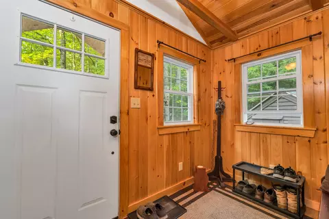 883 Center St, Wolfeboro, NH 03894 photo 20