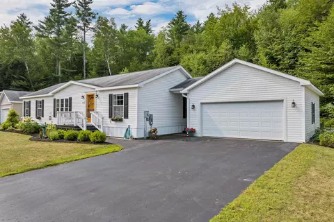 505 Blaine Ct, Belmont, NH 03220