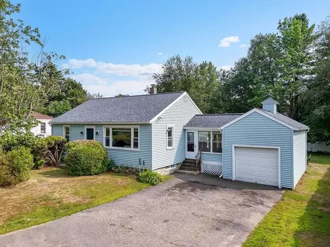 80 Glenwood Ave, Dover, NH 03820